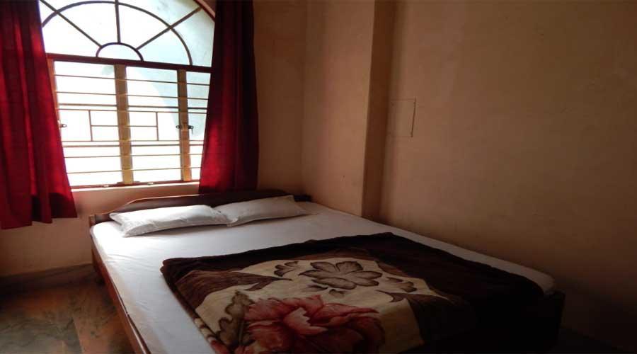 Lodge Bikash Bhawan Силигури Екстериор снимка